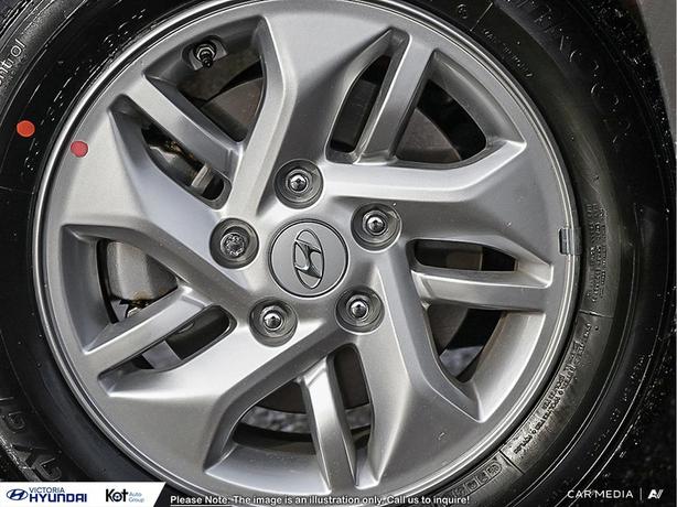 2025 Hyundai Venue Preferred | INSTANT DEMO SAVINGS OF $600 OFF! demo image 8