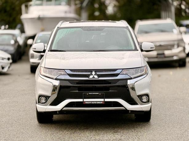 2018 Mitsubishi Outlander PHEV image 3