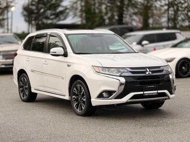 2018 Mitsubishi Outlander PHEV image 4
