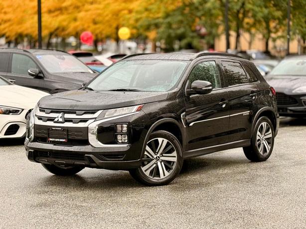 2023 Mitsubishi RVR SEL AWC image 2