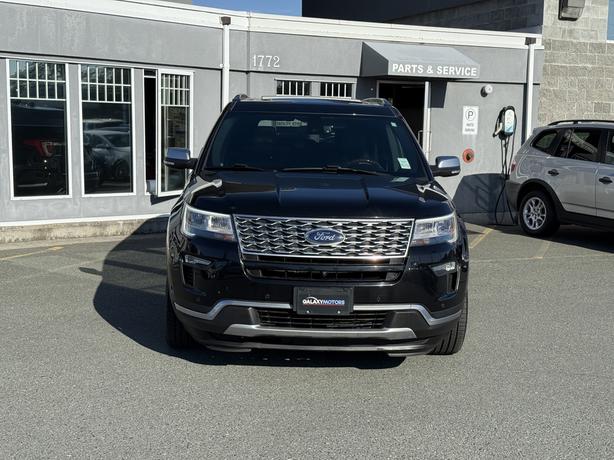 2018 Ford Explorer Platinum 4WD - Wood Panel Insert & Power Moonroof image 3