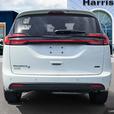 2024 Chrysler Pacifica Touring-L AWD | No Reported Accidents! thumbnail image 5