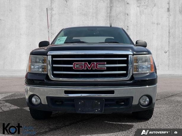 2013 GMC Sierra 1500 SLE | 40/20/40 Front Bench Seat | StabiliTrak | CD Player image 2