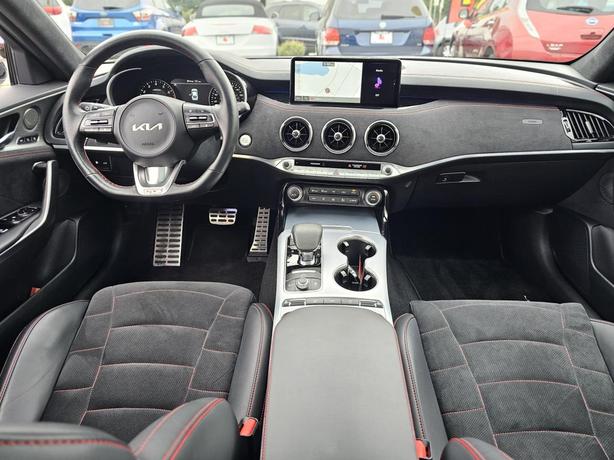 2022 Kia Stinger GT Elite AWD w/Suede Package image 6