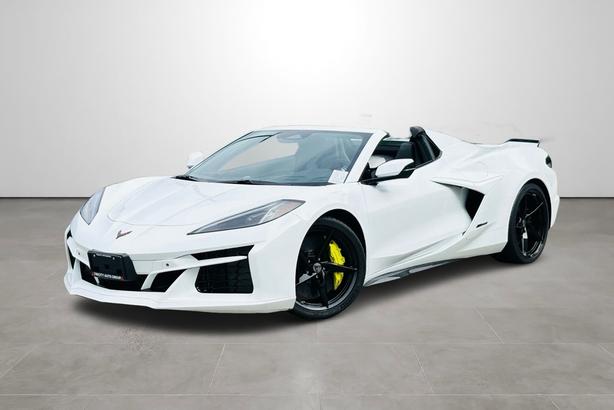 2024 Chevrolet Corvette E-Ray, Convertible, 2LZ, ZER Package image 3