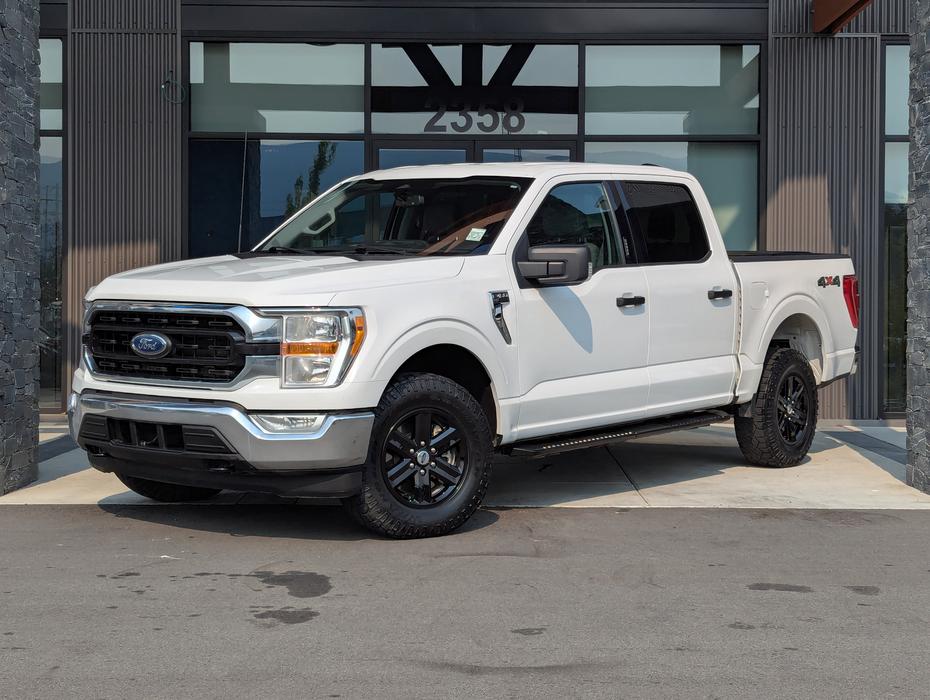 2022 Ford F-150 XLT - 3.5L V6, 4x4, SuperCrew Cab, Short Box display photo