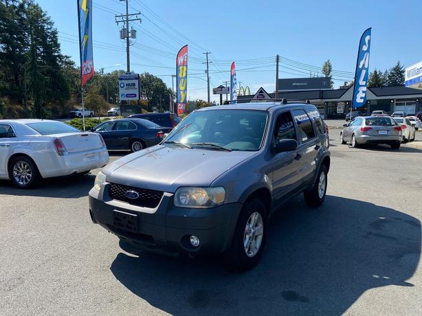 2007 Ford  Escape New Brakes Serviced XLT Sport 4x4 low k image 1