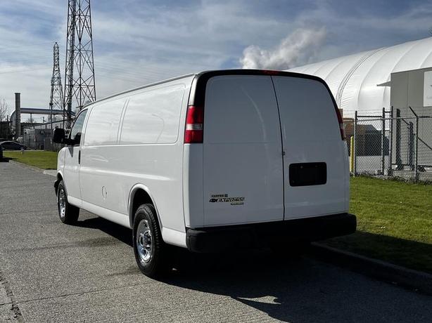 2015 Chevrolet Express 2500 Cargo Van Extended with Rear Shelving image 8