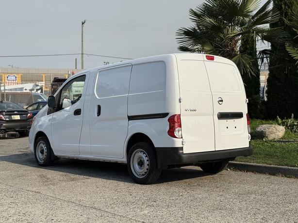 2021 Nissan NV200 S Cargo Van with Rear Shelving image 7