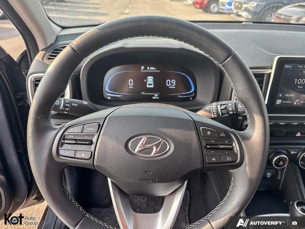 2025 Hyundai Venue Preferred image 6