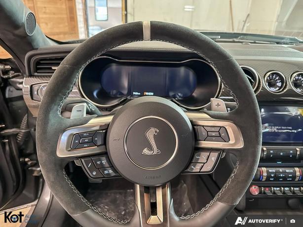 2020 Ford Mustang Shelby Gt500 760 HORSEPOWER!!! RARE LOW KMS STANG WAITING TO B image 7