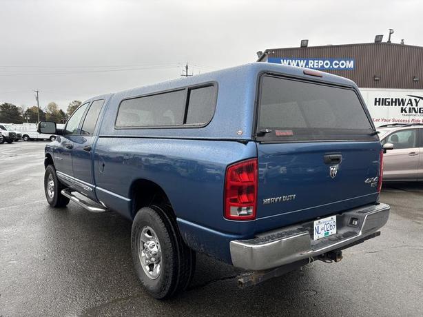 2006 Dodge Ram 2500 Laramie Quad Cab Long Box 4WD Cummins Turbo Diesel image 3