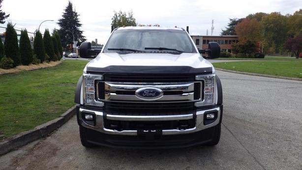 2019 Ford F-550 11 Foot Flat Deck 4WD image 3