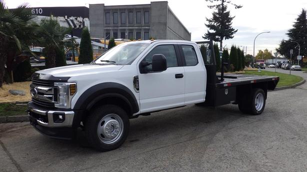 2019 Ford F-550 11 Foot Flat Deck 4WD image 5