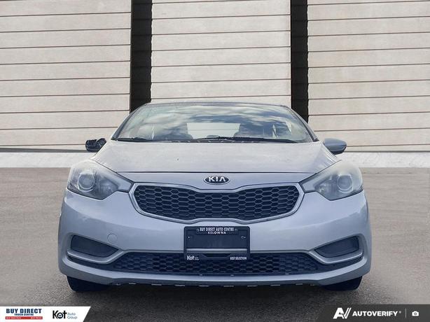 2016 Kia Forte LX image 2