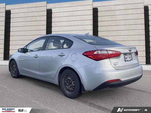 2016 Kia Forte LX image 4