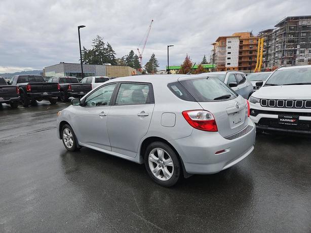 2014 Toyota Matrix | Power Steering! image 4