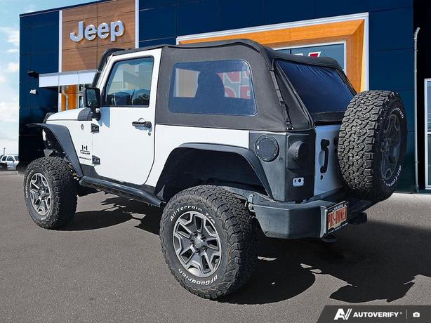 2017 Jeep Wrangler Sport 2dr 4x4 | Bluetooth Connectivity! image 4