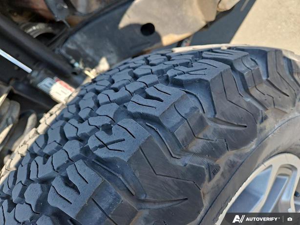 2017 Jeep Wrangler Sport 2dr 4x4 | Bluetooth Connectivity! image 7