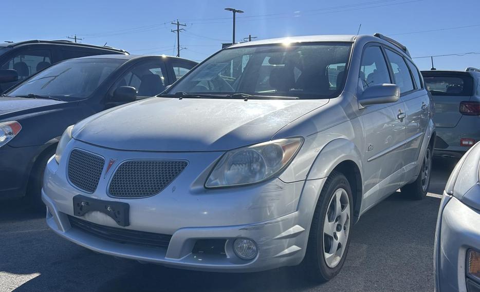 2005 Pontiac Vibe Base display photo