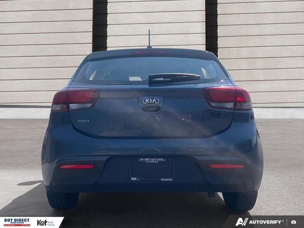 2021 Kia Rio5 LX image 5