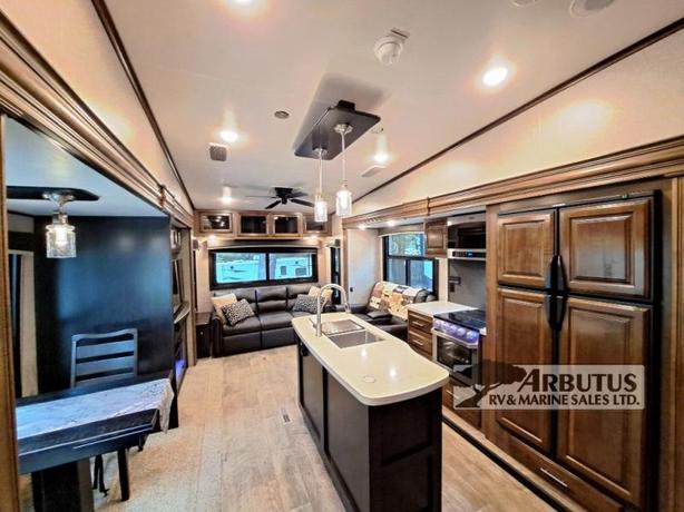 Used 2019 Jayco Eagle 317RLOK image 5