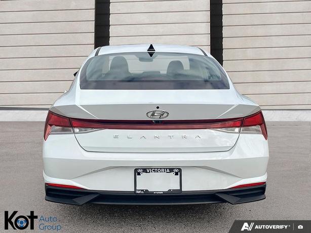 2021 Hyundai Elantra Preferred BLIND-SPOT DETECTION! PUSH-BUTTON START! HEATED S image 5