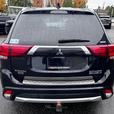 2018 Mitsubishi Outlander PHEV GT S-AWC thumbnail image 4