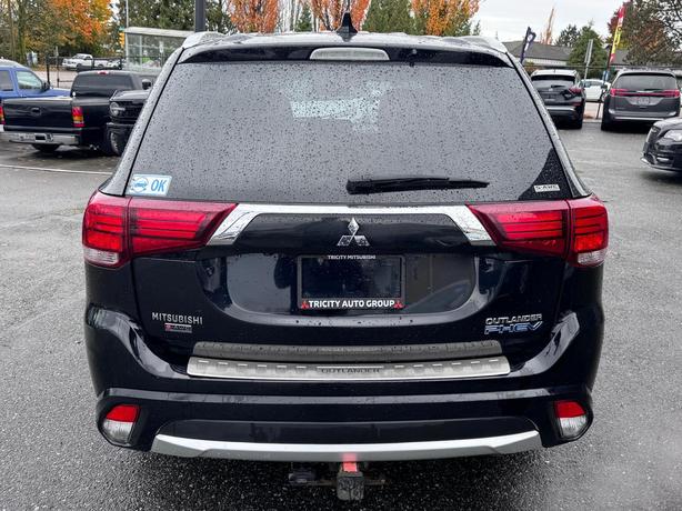 2018 Mitsubishi Outlander PHEV GT S-AWC image 4
