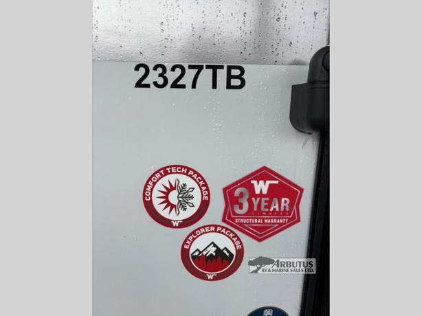 Used 2022 Winnebago Industries Towables Minnie 2327TB image 6