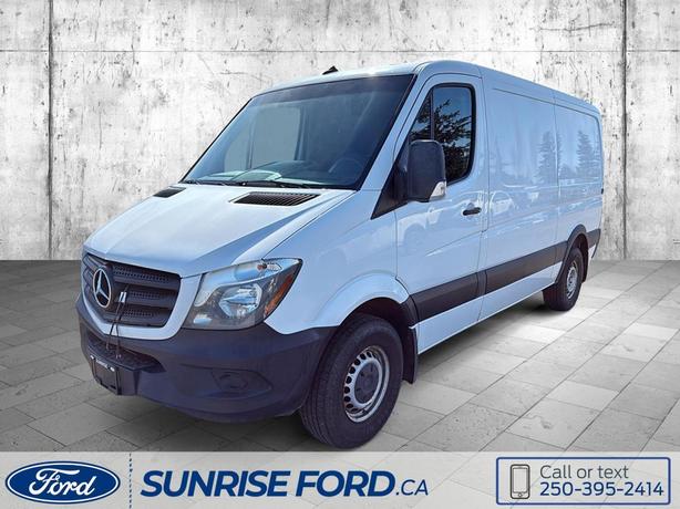 2017 Mercedes-Benz Sprinter Base image 3