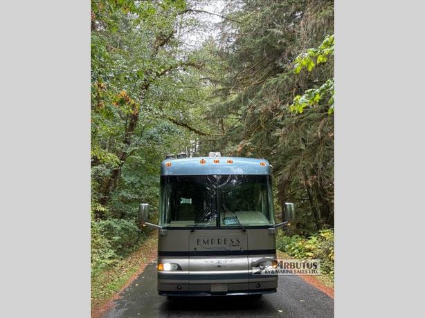 Used 2003 Triple E Empress A3902FB image 5