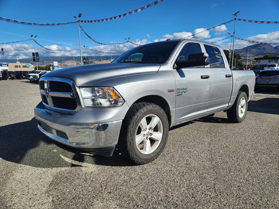 2023 RAM 1500 Classic SLT | 5.7L HEMI V8 | 5'7" Box | Trailer Tow Mirrors | Clas display photo