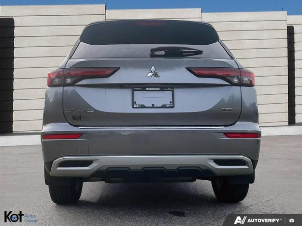2023 MITSUBISHI OUTLANDER image 5
