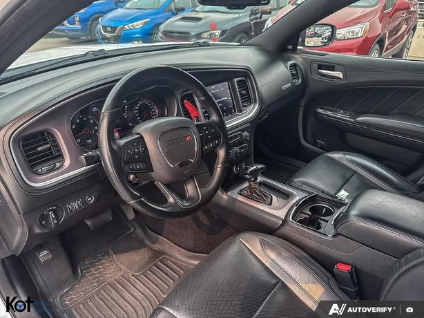 2022 Dodge Charger SXT image 6