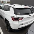 2025 Jeep Compass Altitude thumbnail image 3