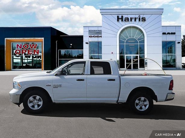 2022 RAM 1500 Classic SLT 4x4 Crew Cab 5'7 Box | Bluetooth Connectivity! image 3