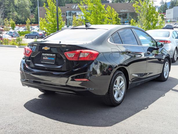 2018 Chevrolet Cruze LT - Remote Start, XM Radio, Heated Seats image 6