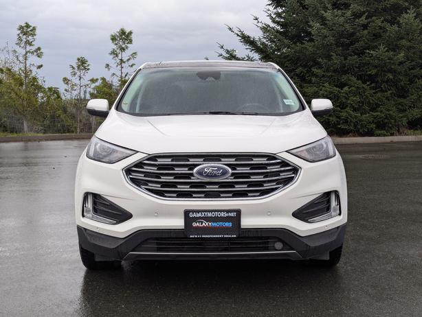 2023 Ford Edge Titanium- No Accidents, Heated Seats, Sunroof, AWD image 3