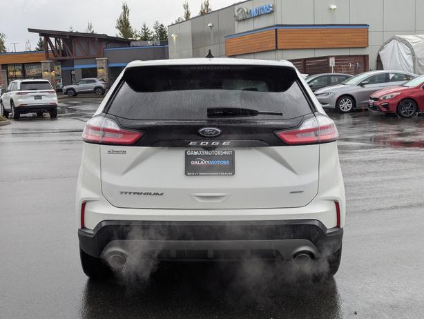 2023 Ford Edge Titanium- No Accidents, Heated Seats, Sunroof, AWD image 7