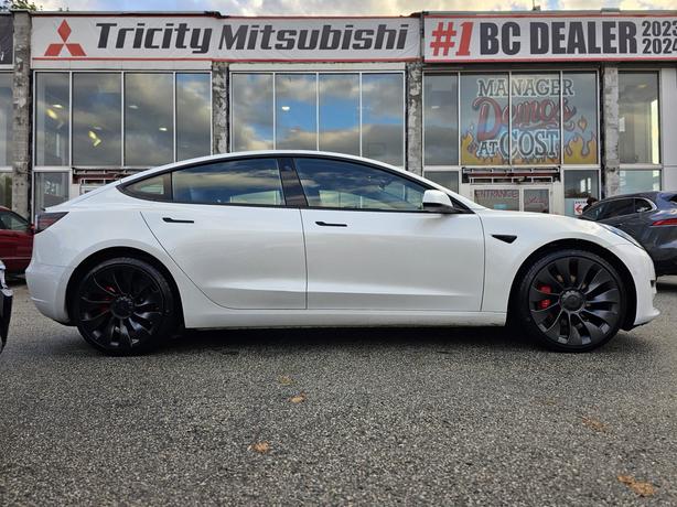 2021 Tesla Model 3 image 4