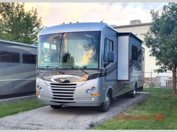 Used 2015 Fleetwood RV Terra SE 31C image 3