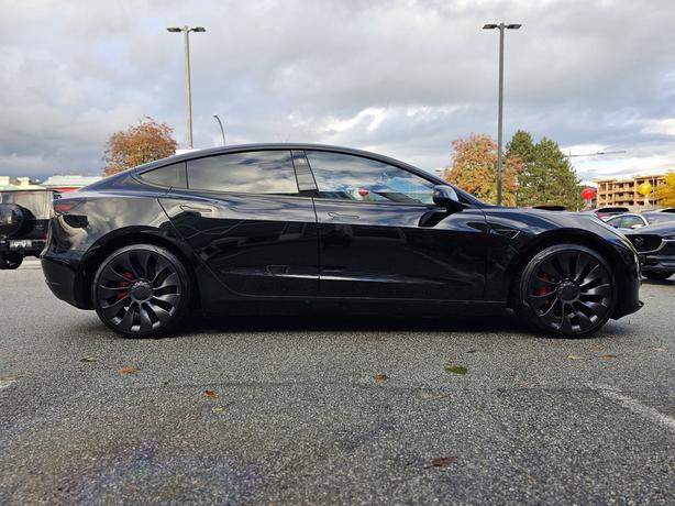 2021 Tesla Model 3 Performance AWD image 4