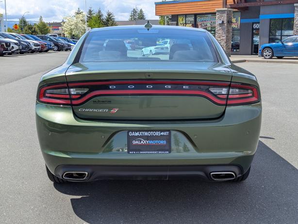 2023 Dodge Charger SXT - AWD, Navigation, Heated Seats image 6