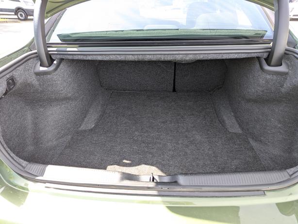 2023 Dodge Charger SXT - AWD, Navigation, Heated Seats image 7