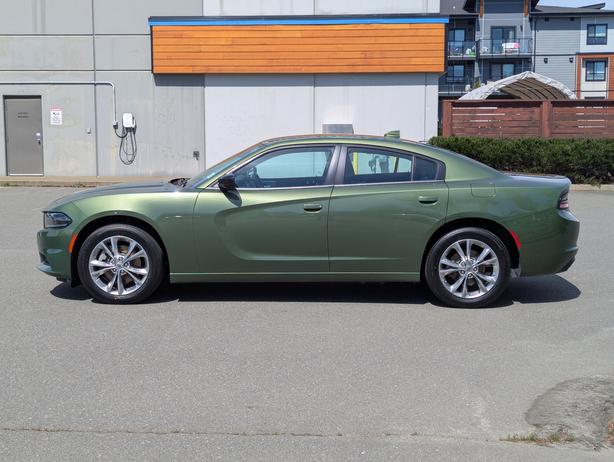 2023 Dodge Charger SXT - AWD, Navigation, Heated Seats image 8