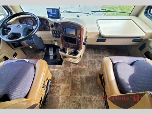 Used 2014 Thor Motor Coach PALAZZO 35.1 image 8