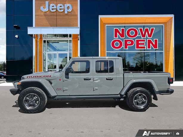 2023 Jeep Gladiator Rubicon 4x4 | Back-Up Camera | Rollover Protection! image 3