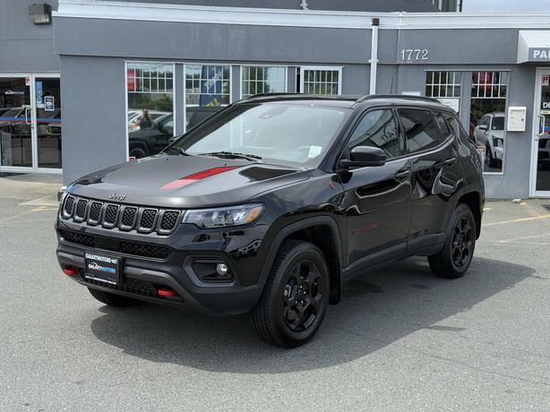 2024 Jeep Compass Trailhawk 4WD - Front Dual Zone A/C &  Sunroof image 1