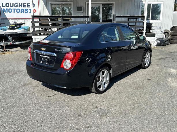 2015 Chevrolet Sonic image 8